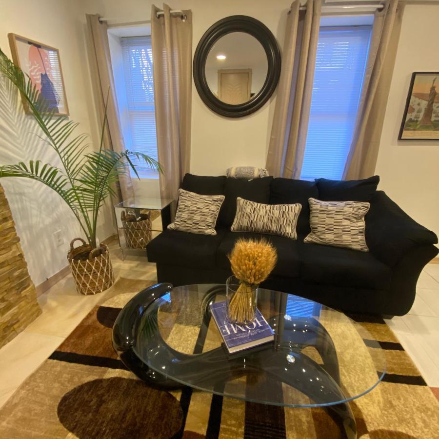Modern Rental Brooklyn'S Hidden Gem New York Exteriör bild